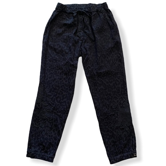 NWT Johnny Was Workshop Kirin Black Leopard Jogger - Picture 2 of 11